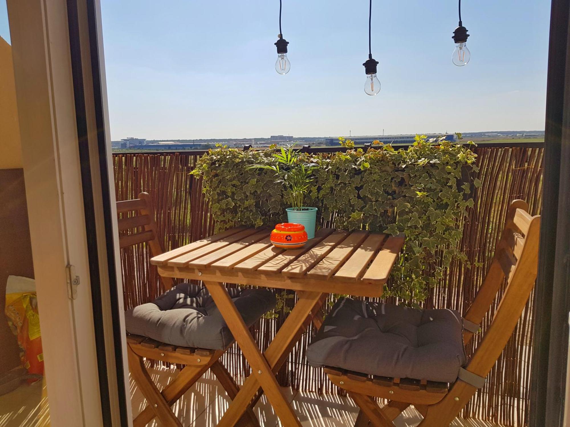 Luxury Apartment With Pool In North Bucharest Cretuleasca Εξωτερικό φωτογραφία