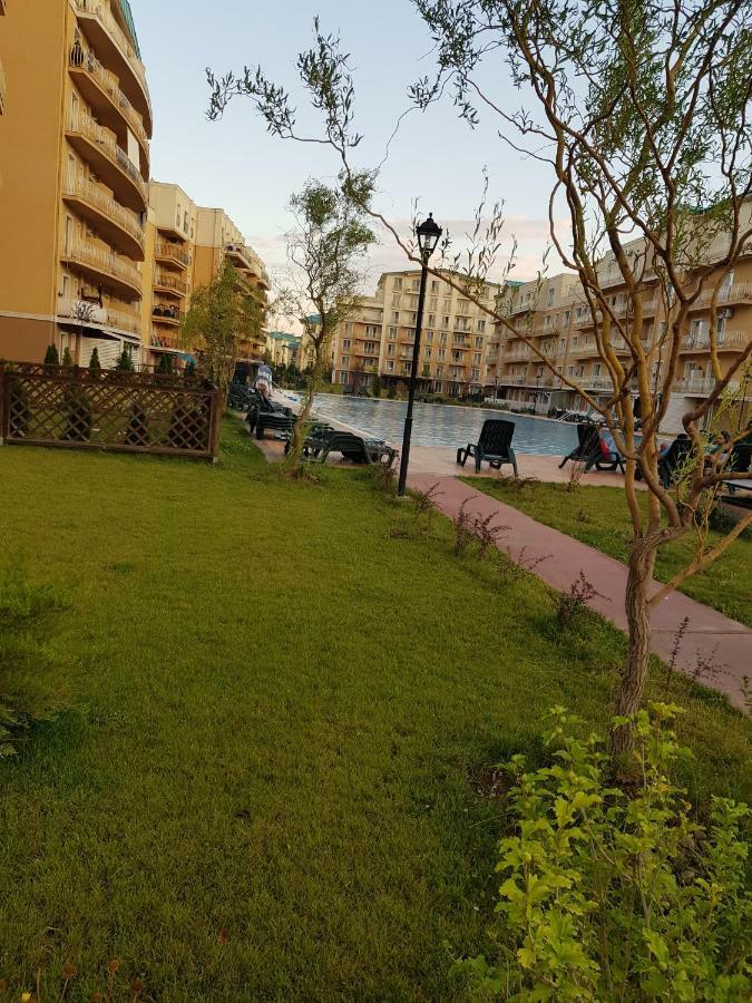 Luxury Apartment With Pool In North Bucharest Cretuleasca Εξωτερικό φωτογραφία